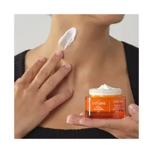 Levissime Vita C Splendor Lifting Cream Cuello y Escote 50ml - 1 - Rostro