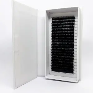 0.07 Curvatura M extensiones de pestañas (20 filas) 8,30 € - 3