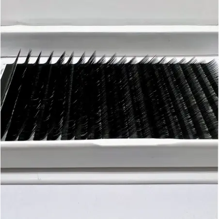 0.07 Curvatura M extensiones de pestañas (20 filas) 8,30 € - 6