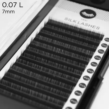 0,07 L lenkimo šilkiniai blakstienų priauginimai - 5 - Blakstienų priauginimas apimtimi